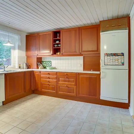 Two-bedroom Holiday In *