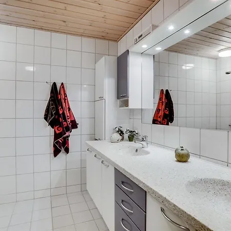 Two-bedroom Holiday In Tatil Evi *
